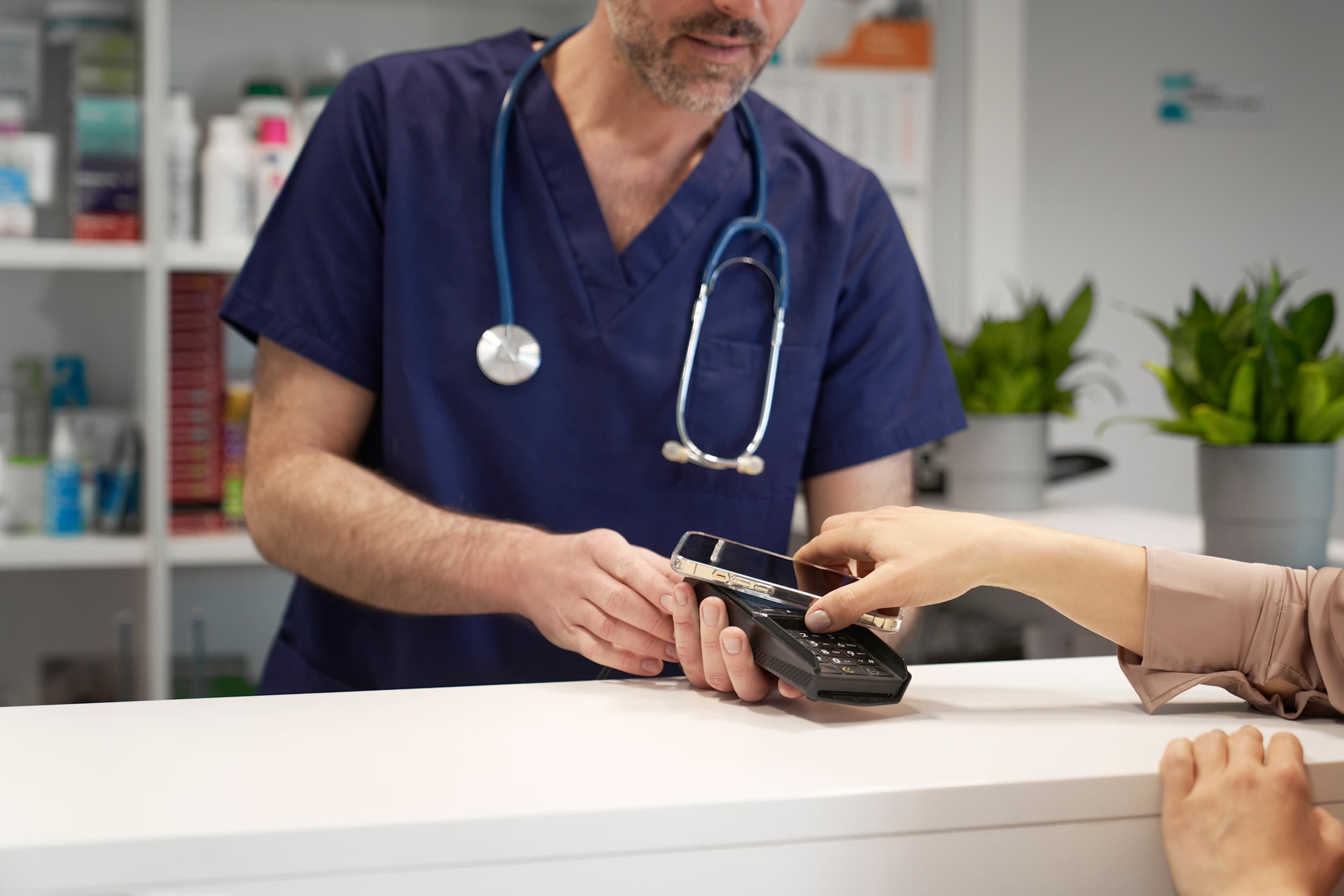 How the Curative Cash Card Stands Out from HSA and FSA for Affordable Health Insurance Optimization